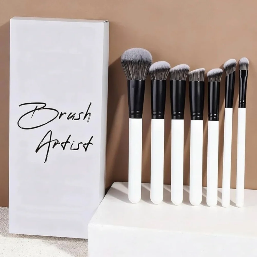 💞 New Brush Artist 7-Piece Makeup Brush Set